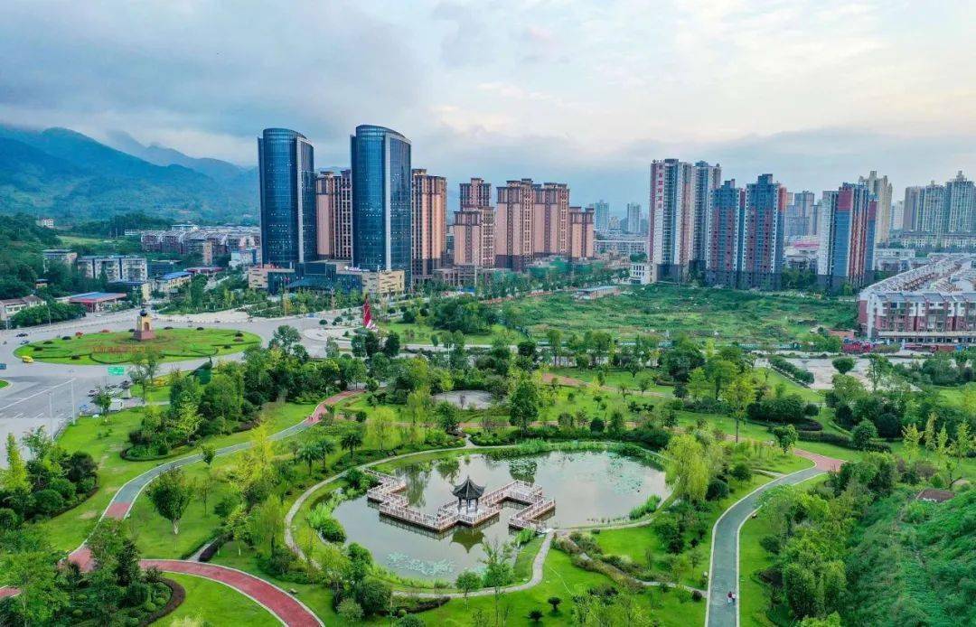 华蓥市心得分享，探寻城市魅力与人文情怀